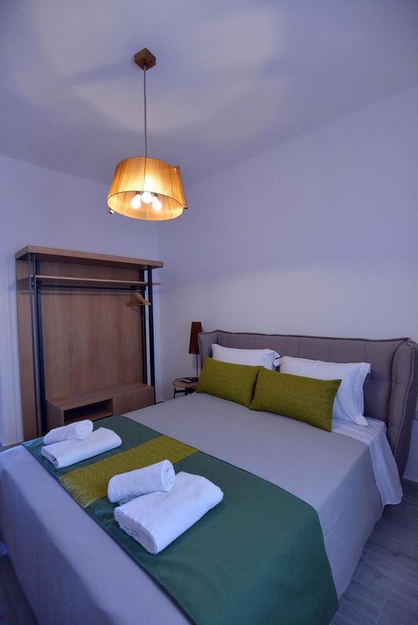Aqua Marine Hotell Neos Marmaras Exteriör bild