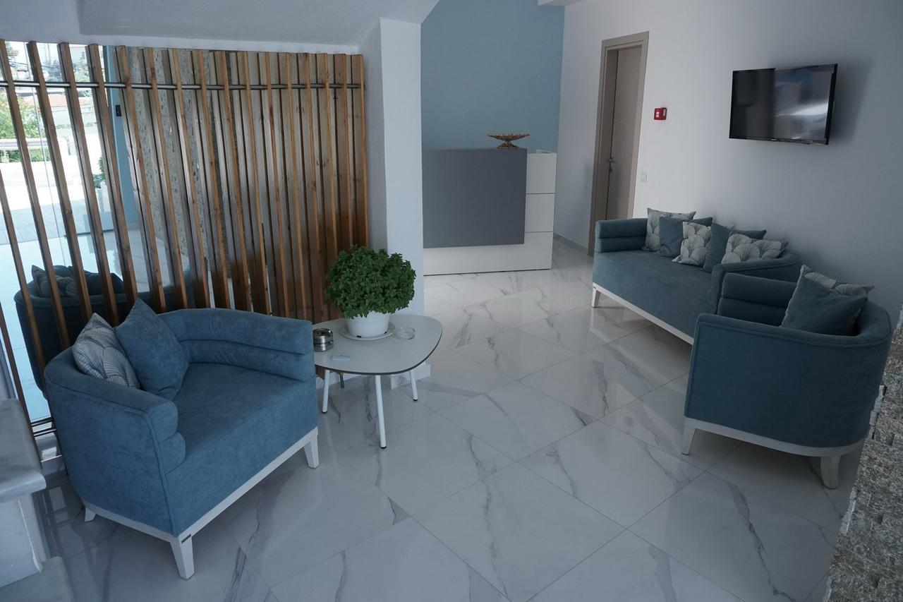 Aqua Marine Hotell Neos Marmaras Exteriör bild